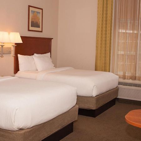 Candlewood Suites - Logan Buitenkant foto