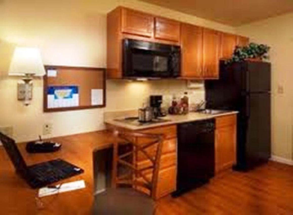 Candlewood Suites - Logan Kamer foto